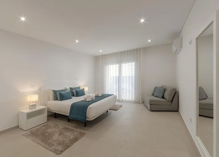 Aziade Horizons Apartment *